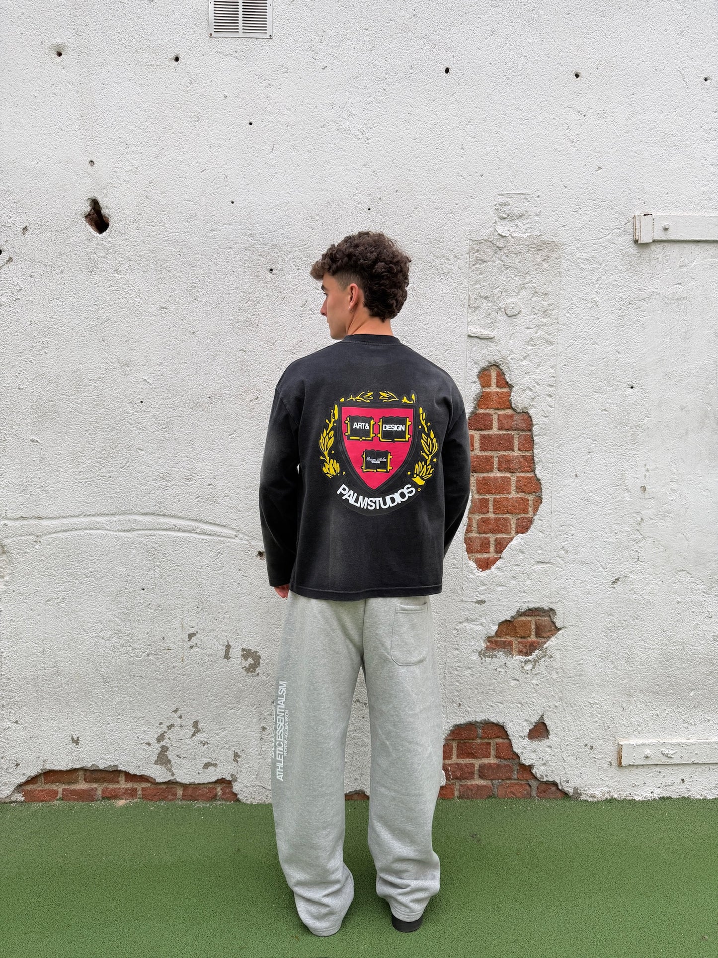 HARVARD LONGSLEEVE