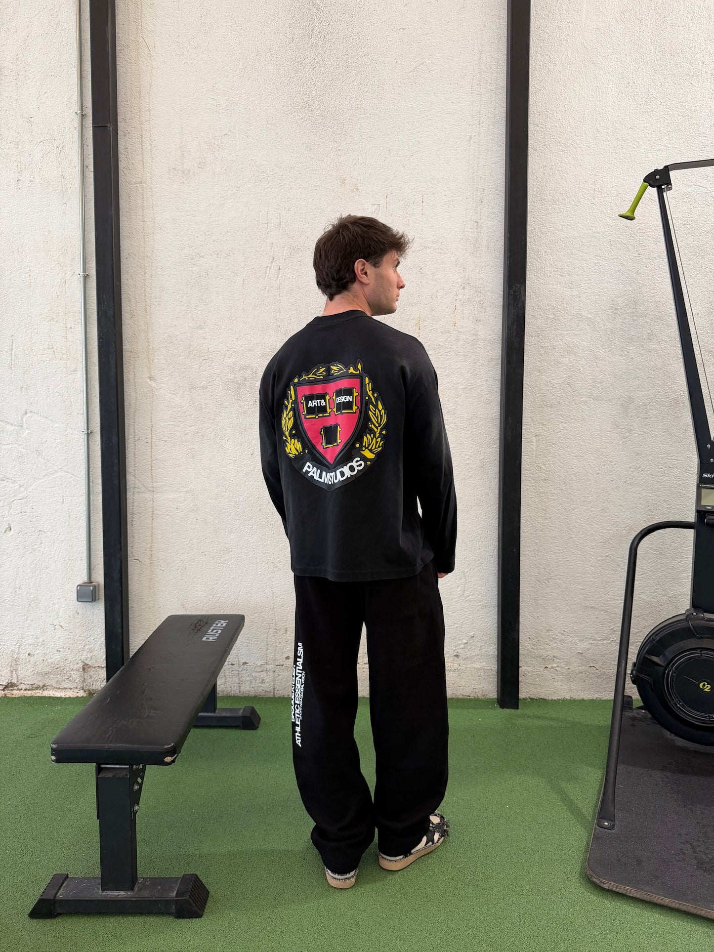 HARVARD LONGSLEEVE